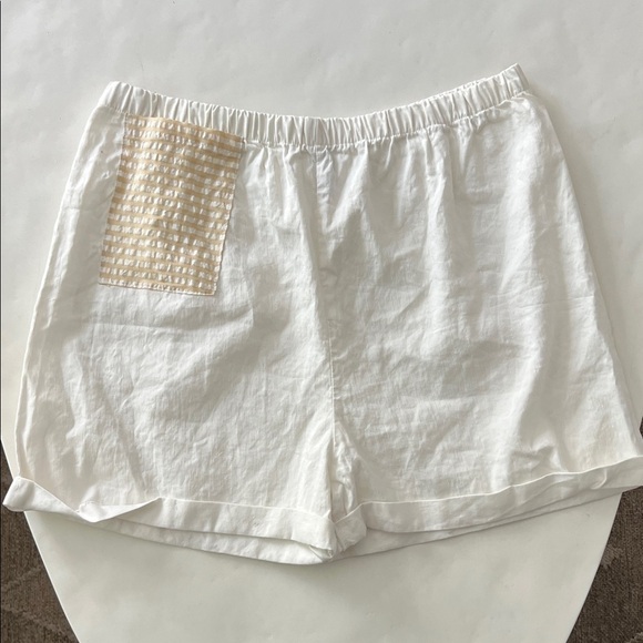 Lotte.99 Pants - LOTTE.99 White Linen Designer Patchwork Pocket Shorts XL $259